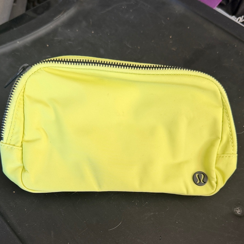 NWT lululemon athletica Yellow everywhere belt bag